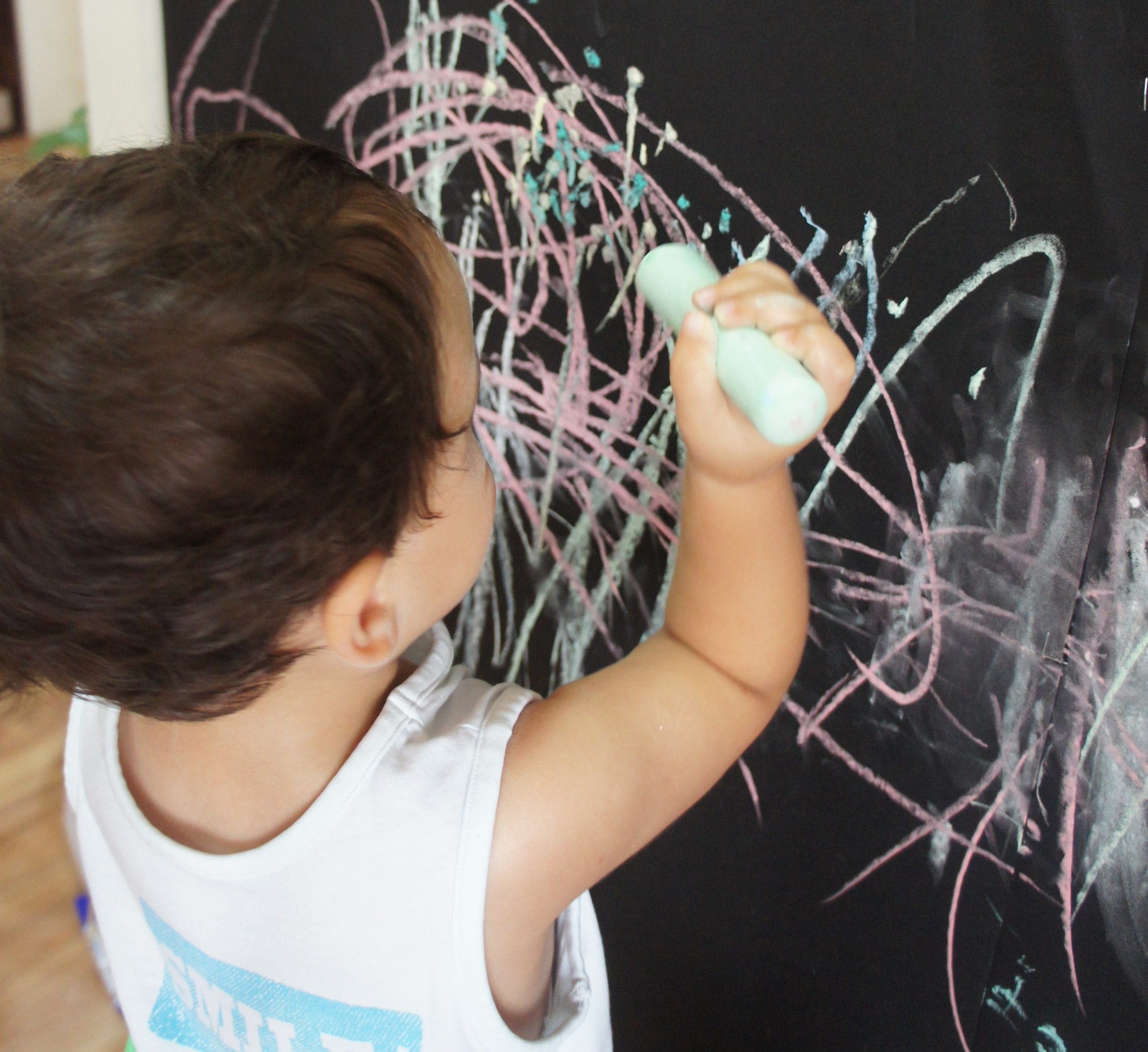 EtonHouse Blog - Include a ready supply of materials to encourage mark-making EtonHouse Blog - Include a ready supply of materials to encourage mark-making