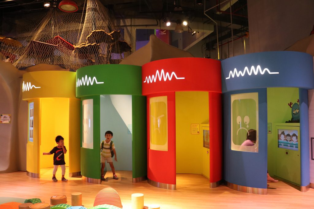 EH Blog - Science Centre KidsStop (1)-1