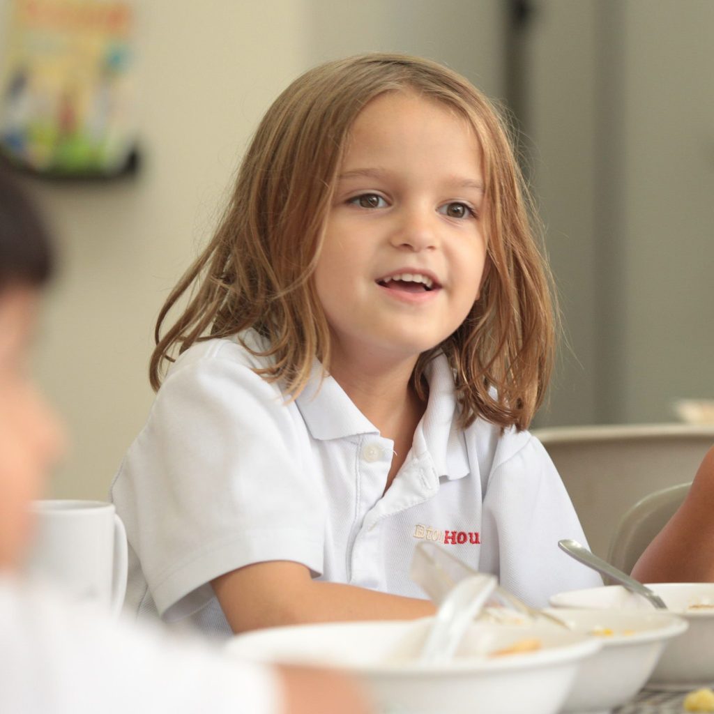 Three-tips-for-reinforcing-table-manners-&ndash;-it&rsquo;s-never-too-early-to-start!