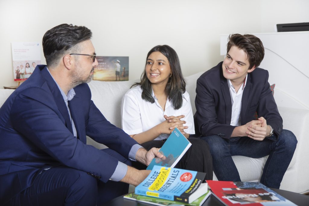 Navigating University and Career Choices: Insights from Those Who&rsquo;ve Been There