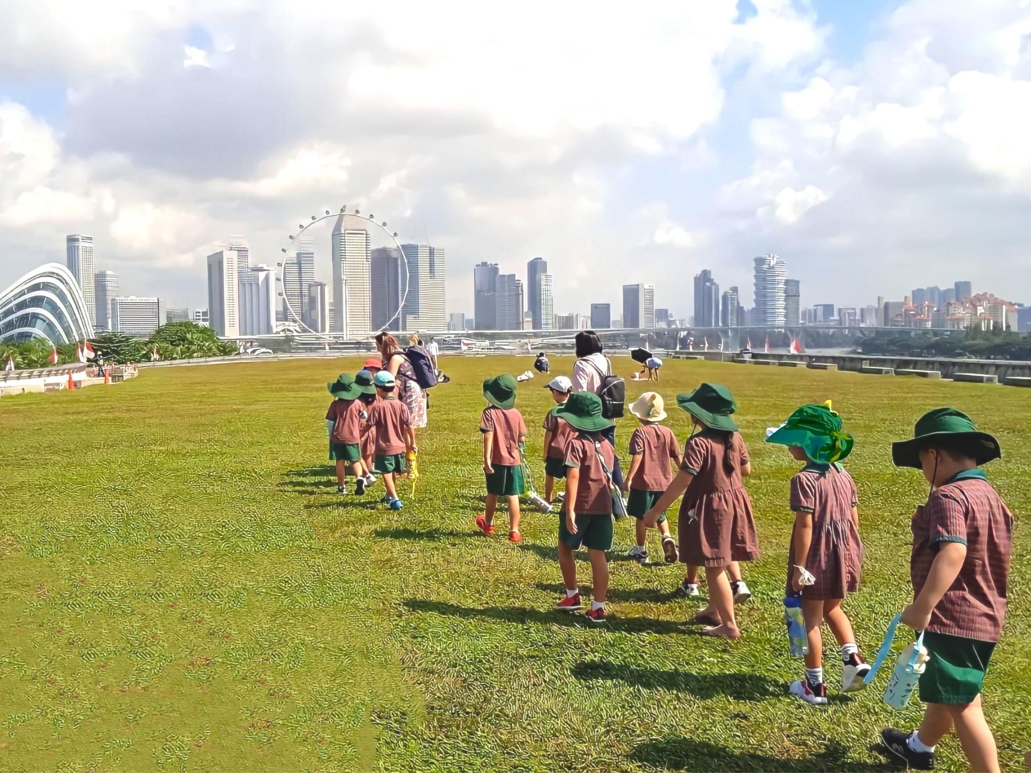 A NATURE SCHOOL IN THE GARDENS